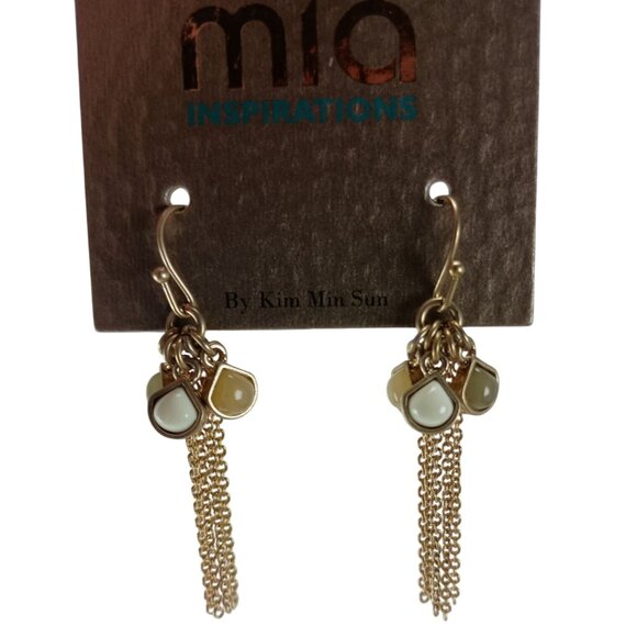 New Mia Collection Costume Jewelry Dangle Pierced Earrings - Picture 1 of 3